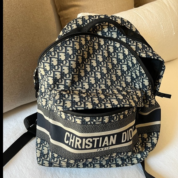 Dior Backpack - Picture 4 of 7